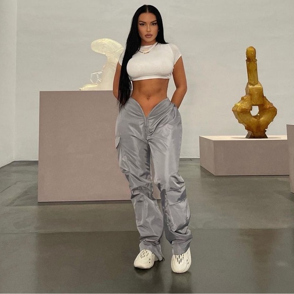 VARENNE OFFICIAL | VCut Stone Cargo Pants - Picture 2 of 6